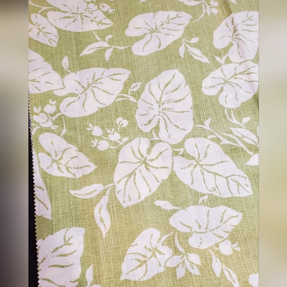 Textiles - Picture 2 of 8